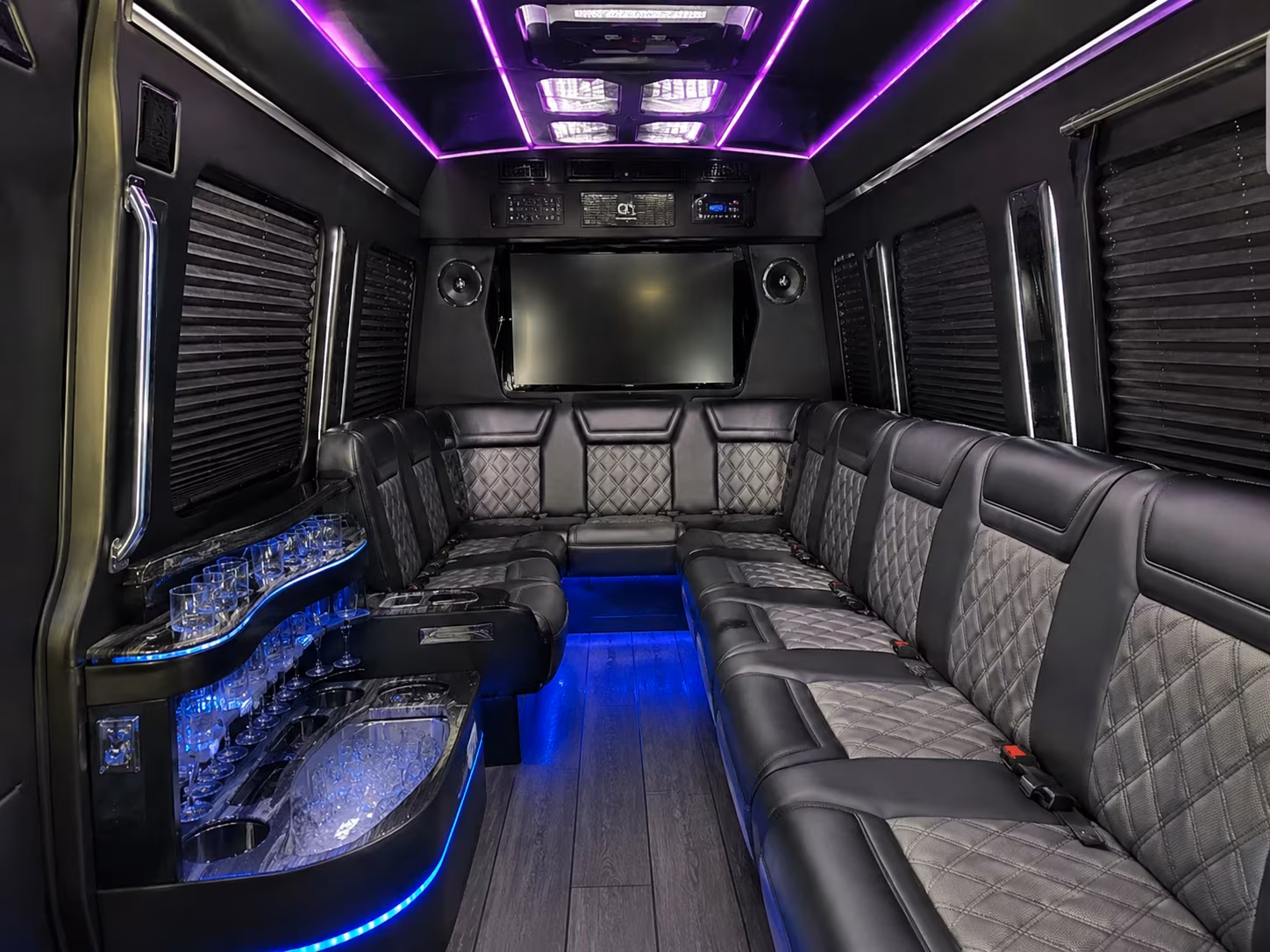 ku jayhawks and k state wildcats game day bus rentals